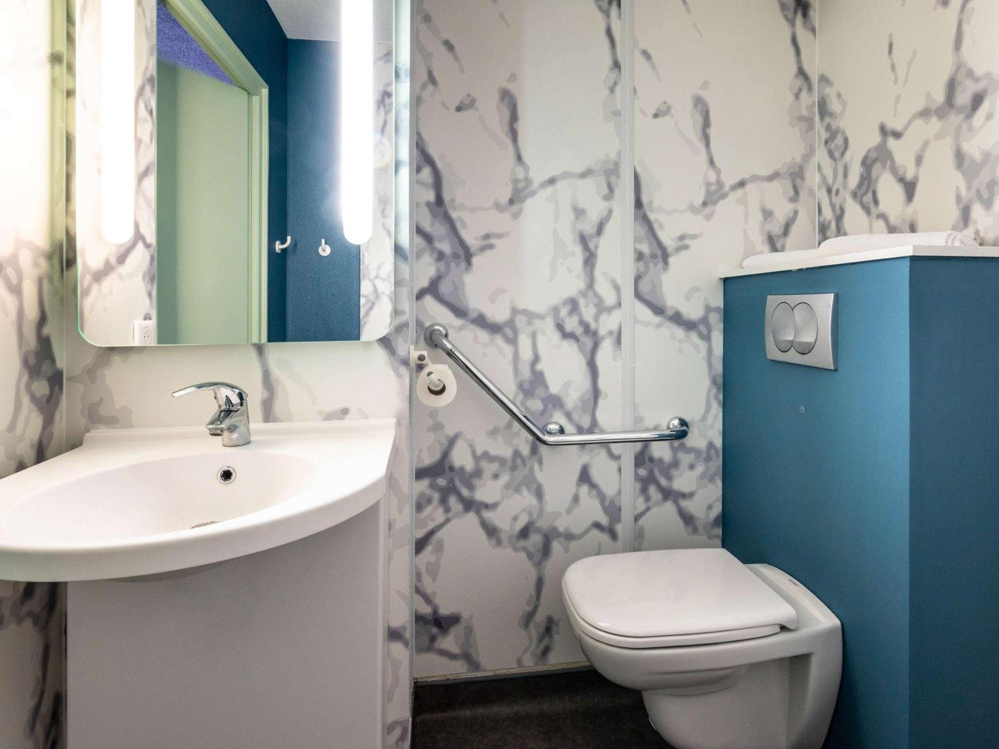 Ibis Budget Saint-Etienne Stade מראה חיצוני תמונה