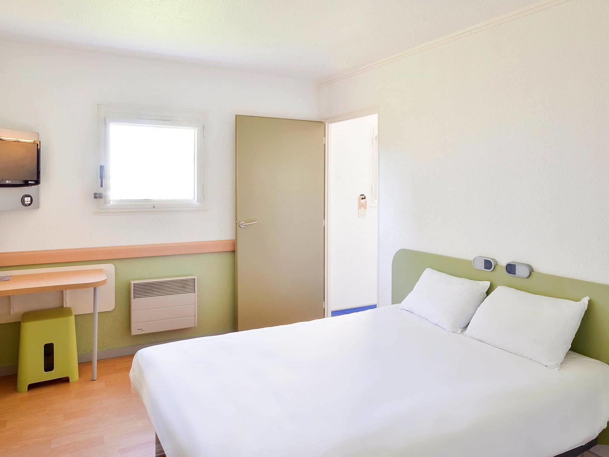 Ibis Budget Saint-Etienne Stade מראה חיצוני תמונה
